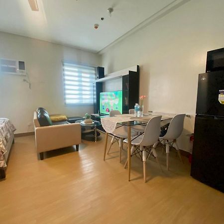 J & F Homestay - Cavite, Philippines Trece Martires Extérieur photo